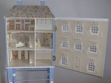 Gloucester Dollhouse Review