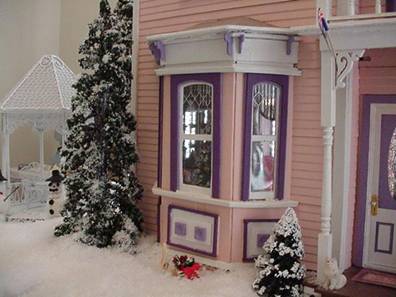 Holiday Dollhouse