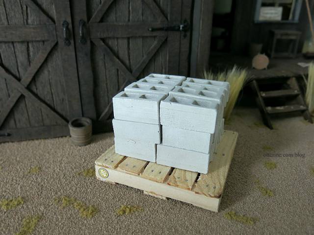 Cinder blocks on wood pallet - Milo Valley Farm - Gallery - The