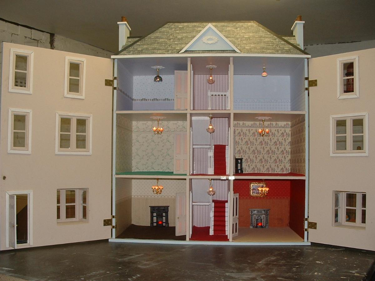 wiring your Dolls House Community Trading Post The Greenleaf Miniature Community