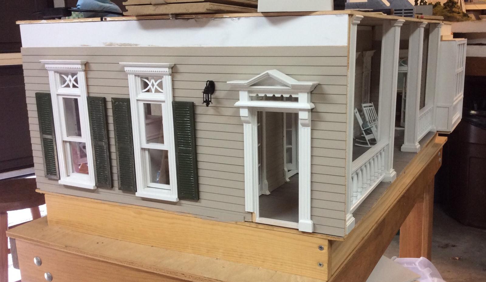 Exterior paint color Tony Taupe Members' Gallery The Greenleaf